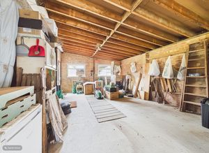 INTEGRAL GARAGE- click for photo gallery